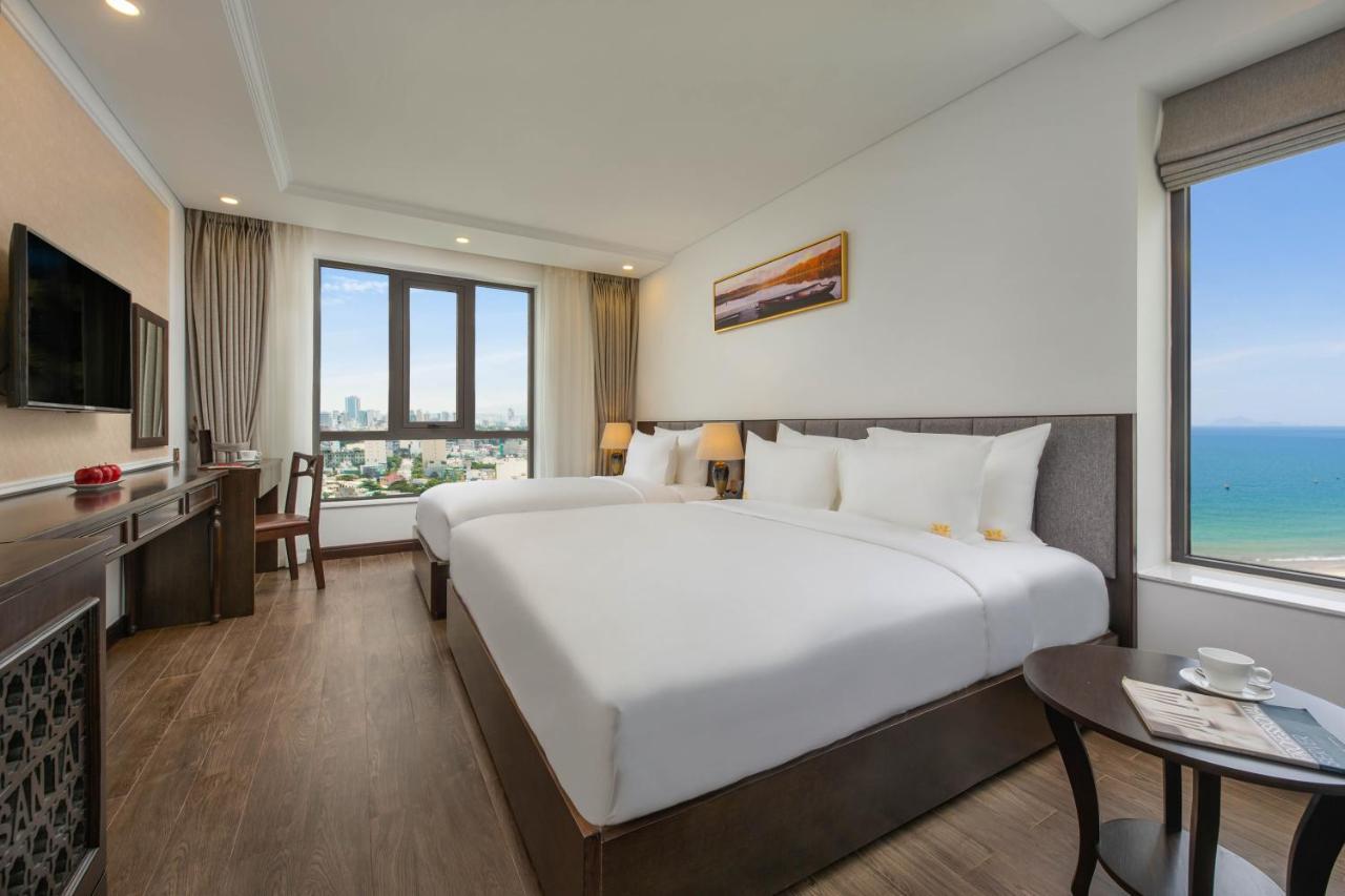 Santa Luxury Hotel Da Nang Exterior foto